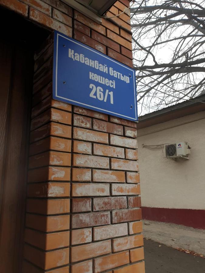 Bal-Meyir Hotell Alma-Ata Exteriör bild